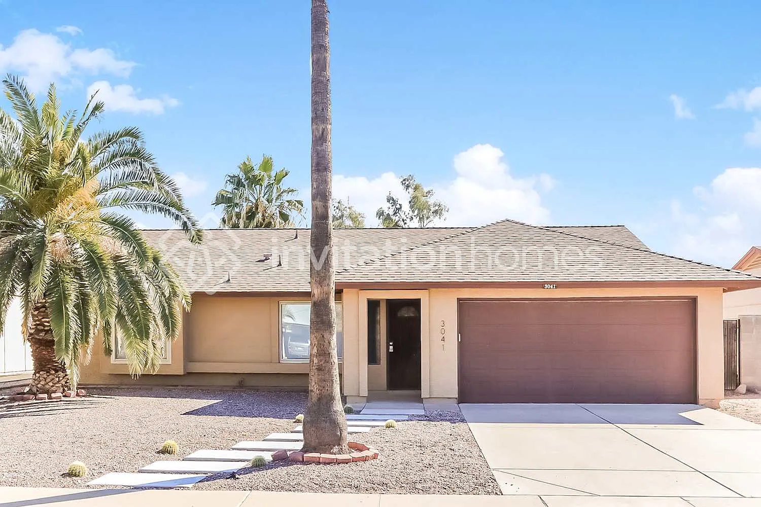 3041 E Bremen Street Phoenix, AZ 85032 — Photo 1