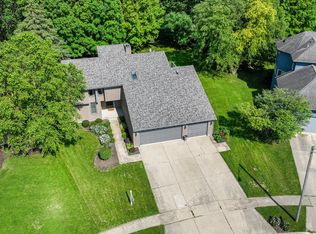 189 Buena Vista Dr, Dekalb, IL 60115