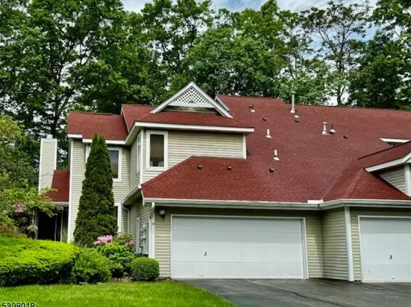 19 Ridgeview Ter, Jefferson Twp., NJ 07438