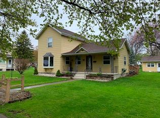 526 W Whitewater St, Whitewater, WI 53190