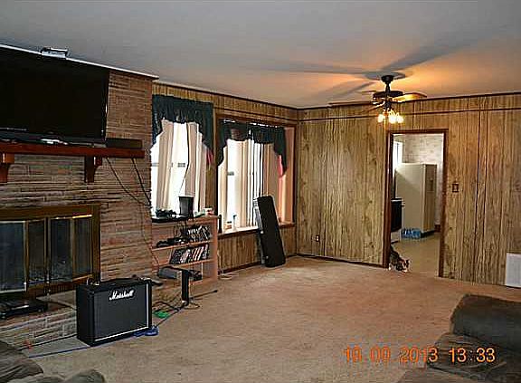 2nd image of 414 N Park Ave