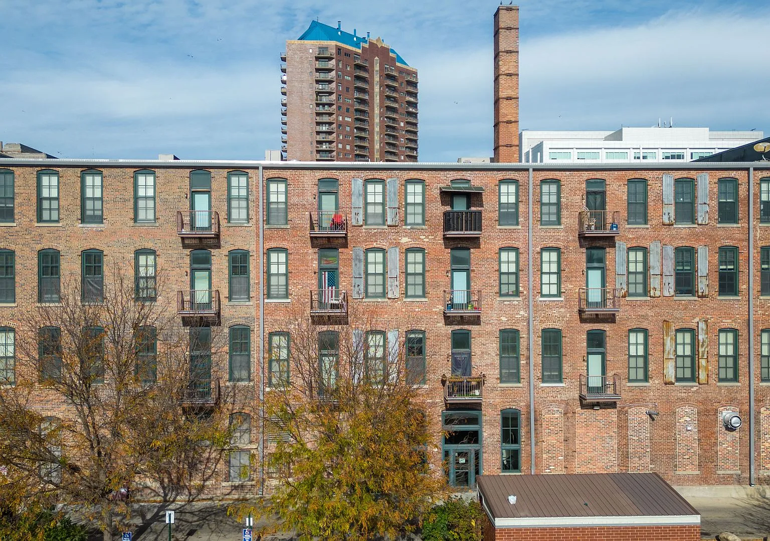 Court Ave Lofts — Photo 1