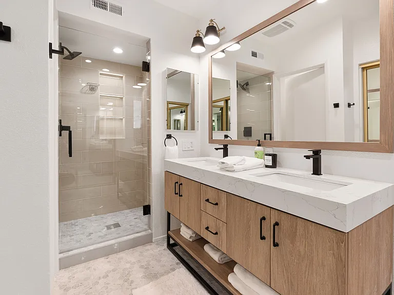 49031 Mariposa Dr — Photo 22