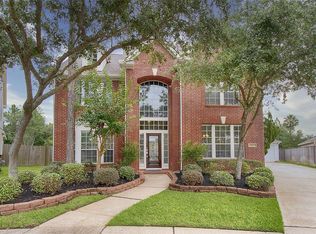 3304 Walnut Cove Ct, Friendswood, TX 77546