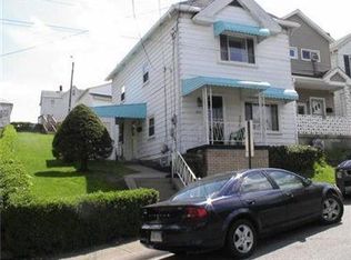 203 Magazine St, Carnegie, PA 15106