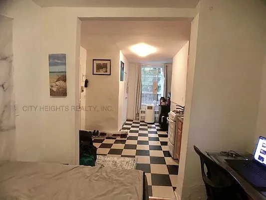 Rented by City Heights Realty | media 3
