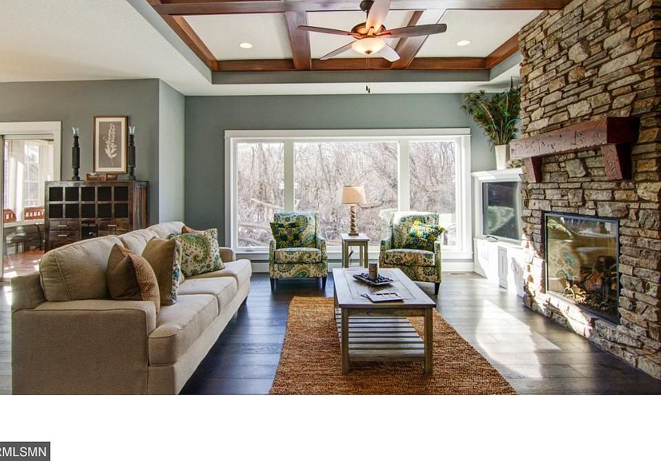 1st image of 1450 Monterey Ct