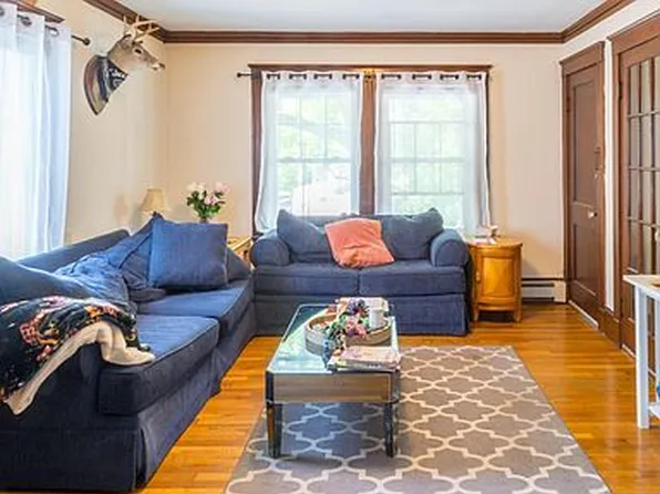 41-43 Decatur St, Arlington, MA 02474