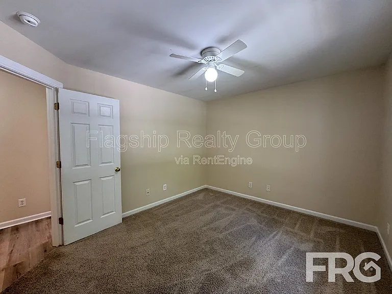 5180 Deveron St #B — Photo 30