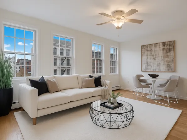 407 East 12th Street image 3 of 16