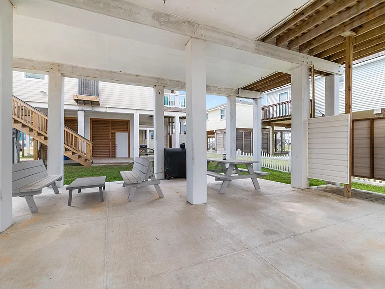 139 W Palm St — Photo 4