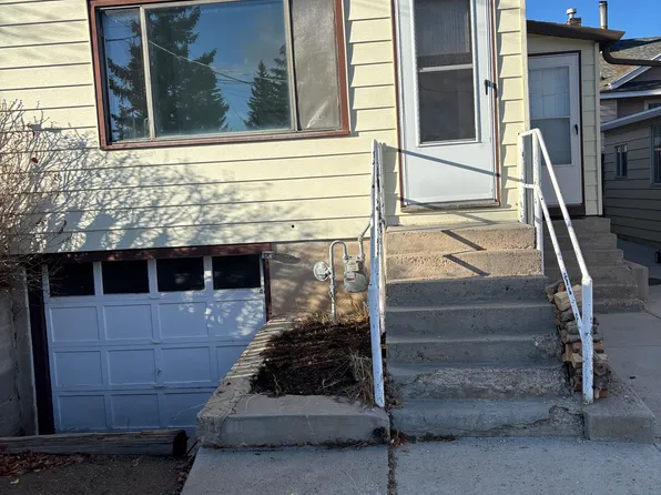 613 Sage Ave #3, Kemmerer, WY 83101