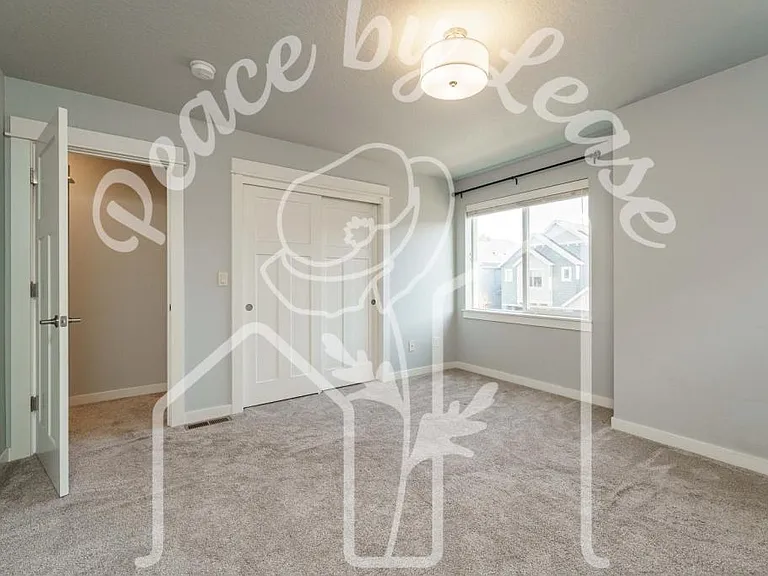 2573 SW McKenna Pl — Photo 19