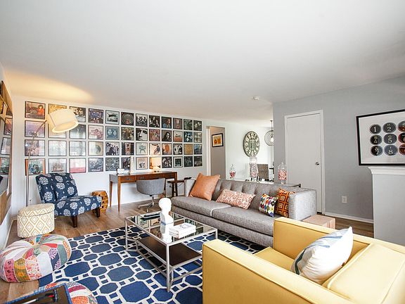 2nd image of 55 Lamplighter Ln APT 5A