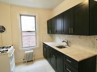 28-05 33rd Ave #2F, Astoria, NY 11106