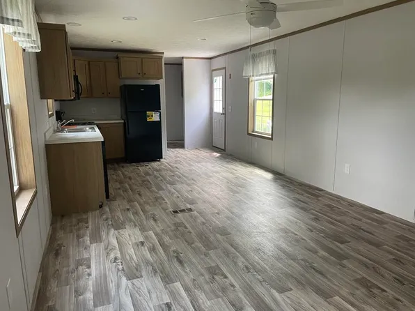 31 Bennington Drive, Berlin, VT 05602-0000