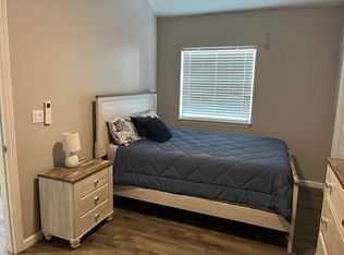 590 S Q St #B, Livermore, CA 94550