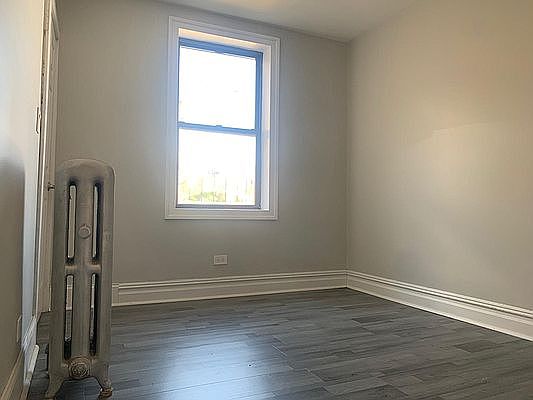 4th image of 234 W 135th St #5F