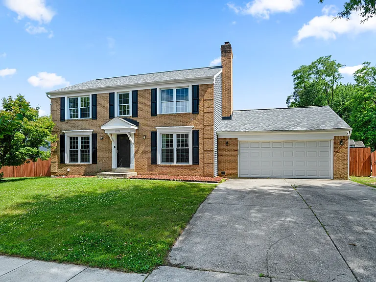 10205 Balsamwood Dr — Photo 2