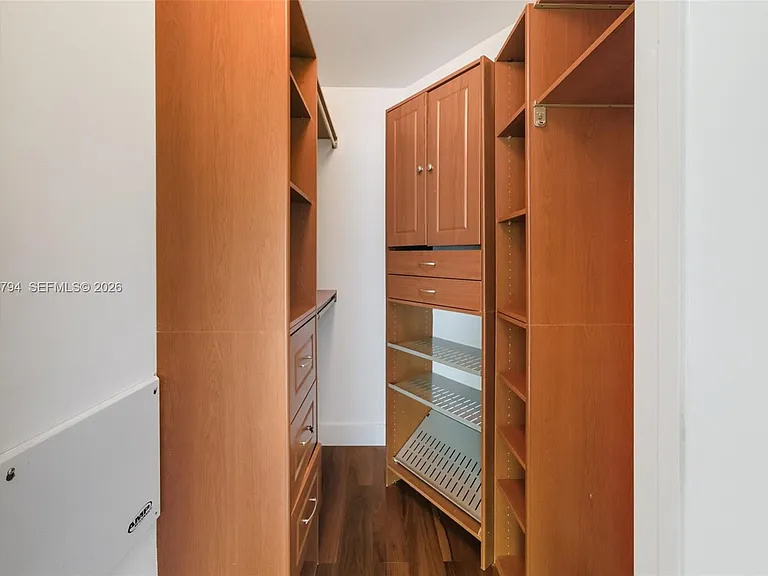 1900 N Bayshore Dr #3707 — Photo 14