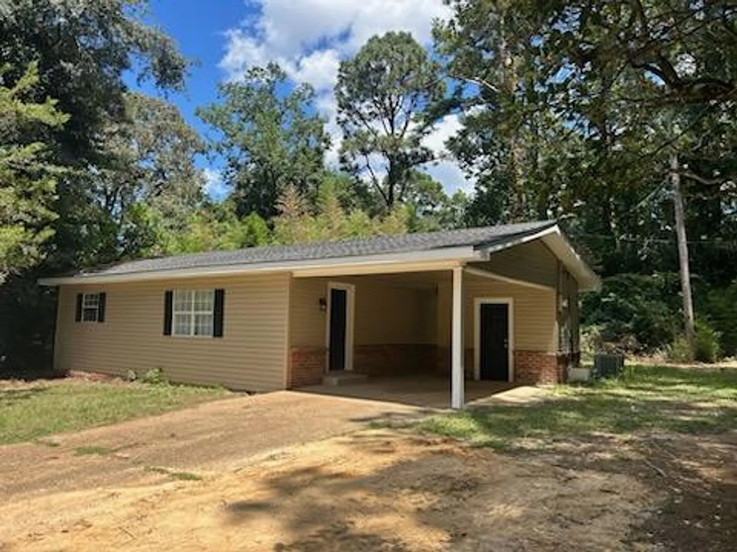 Renovated 2 Bedroom Home for Rent in Pineville $925/month — Photo 3