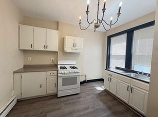 58 Downing St #6D, Newark, NJ 07105