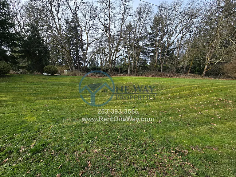 814 196th St E — Photo 11
