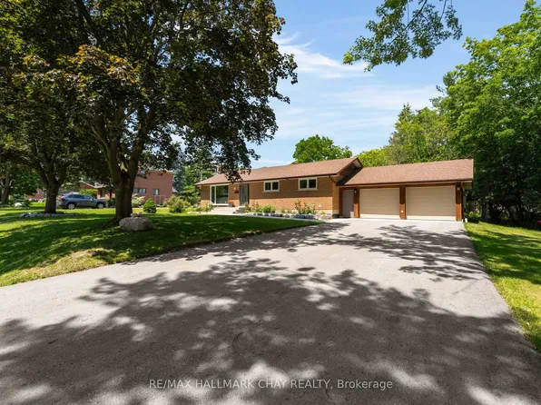 12 Francis Rd, Orillia, ON L3V 2L7