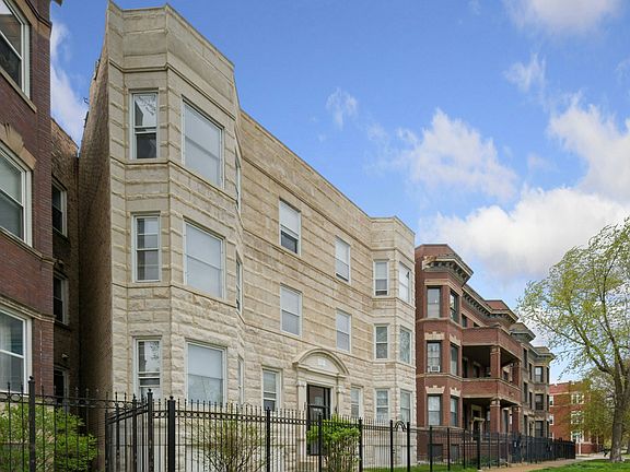 2nd image of 6112 S Ingleside Ave #2N