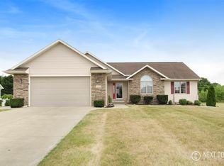 6297 Boulder Dr, Flushing, MI 48433