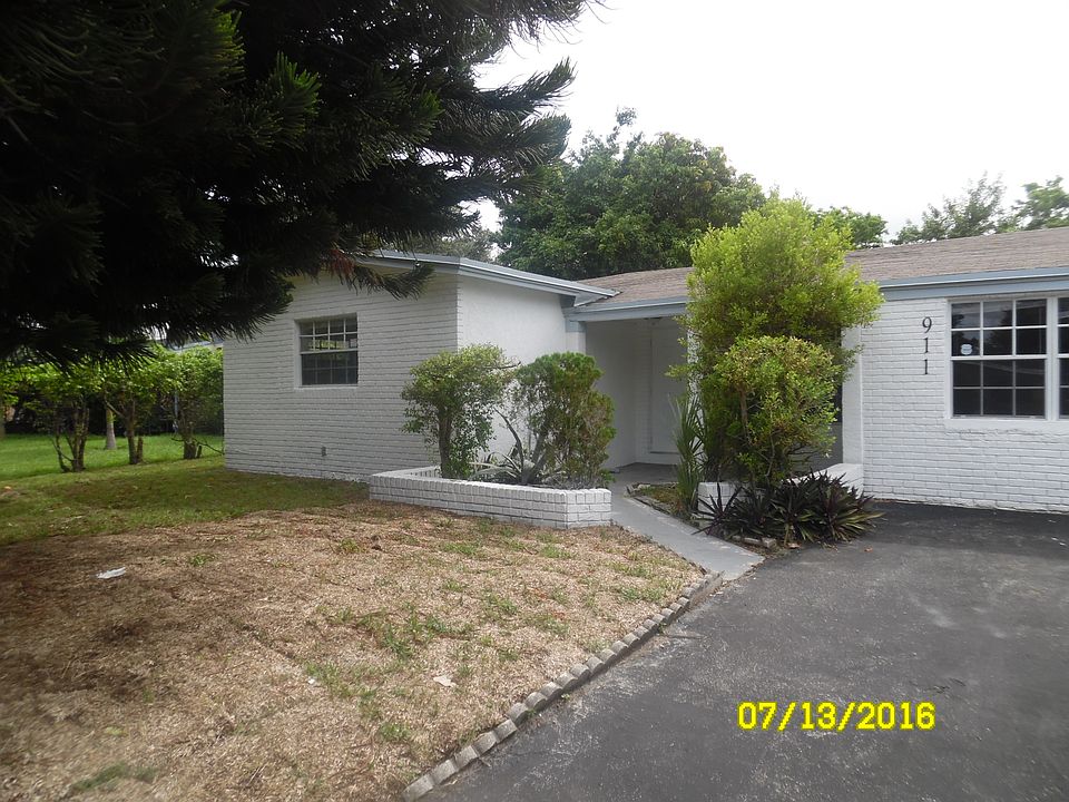 1st image of 911 NW 38th Ave