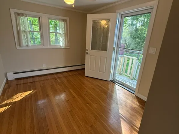 (undisclosed Address), Shrewsbury, MA 01545