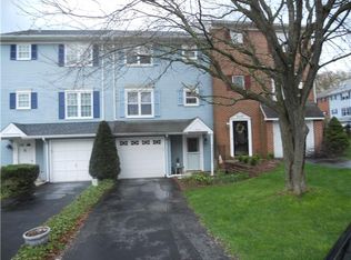 5096 W Woodmill Dr, Wilmington, DE 19808