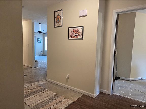 2nd image of 1002 Brookhollow Dr APT 12