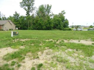 2016 Cortland Ln, Kendallville, IN 46755