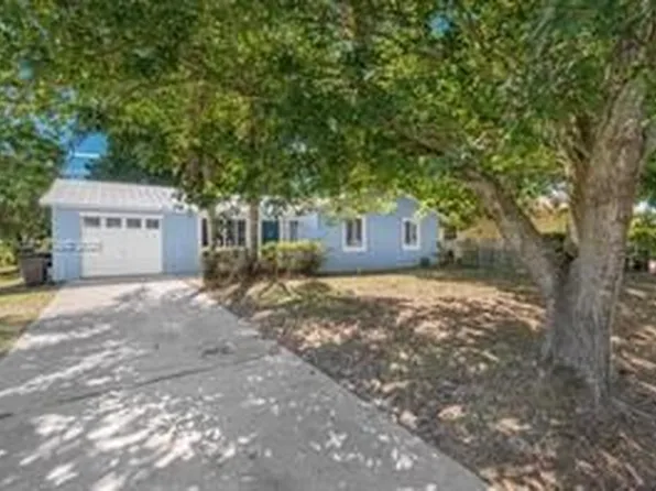 3185 SW Crumpacker St, Port Saint Lucie, FL 34953