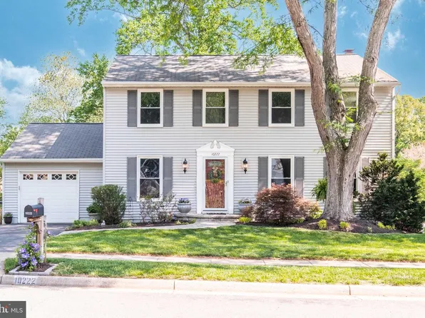 10222 Steamboat Landing Ln, Burke, VA 22015