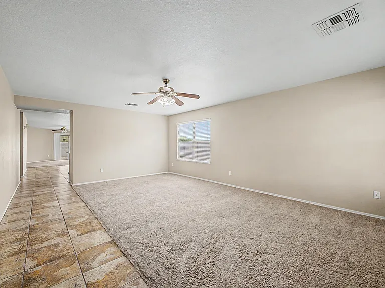 33856 N Cherry Creek Rd — Photo 6