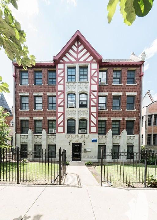 1st image of 2420 N Kedzie Blvd #521