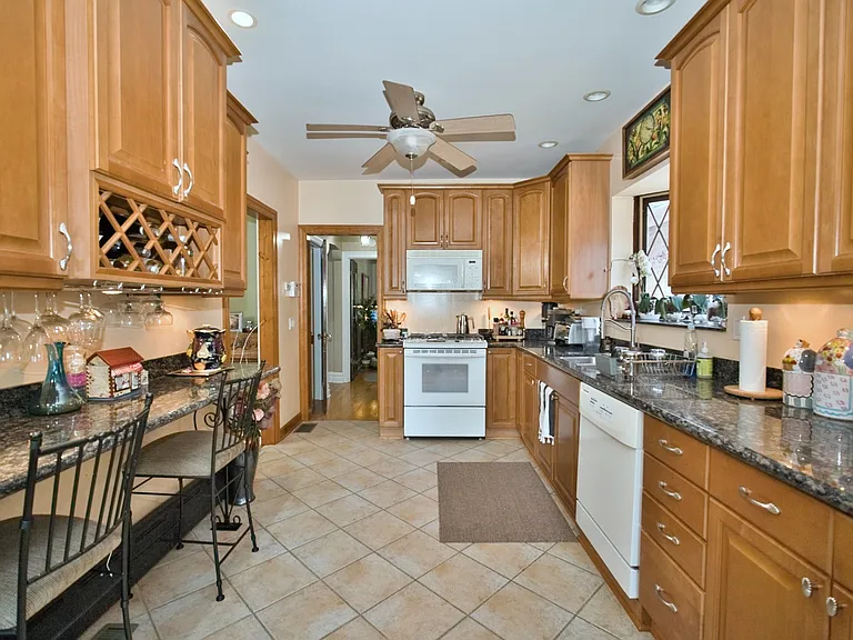 5974 W Miami Ave — Photo 27