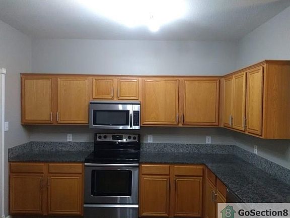 5th image of 1241 Bristol Ln