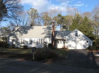 8 Rabbit Run, Yarmouth Port, MA 02675