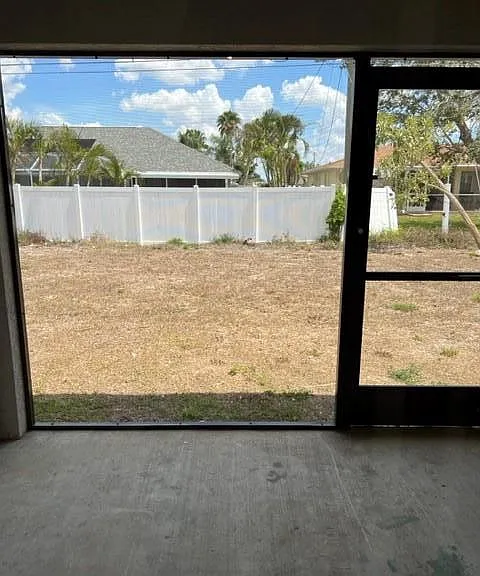 4141 SW 7th Pl #4141 — Photo 7