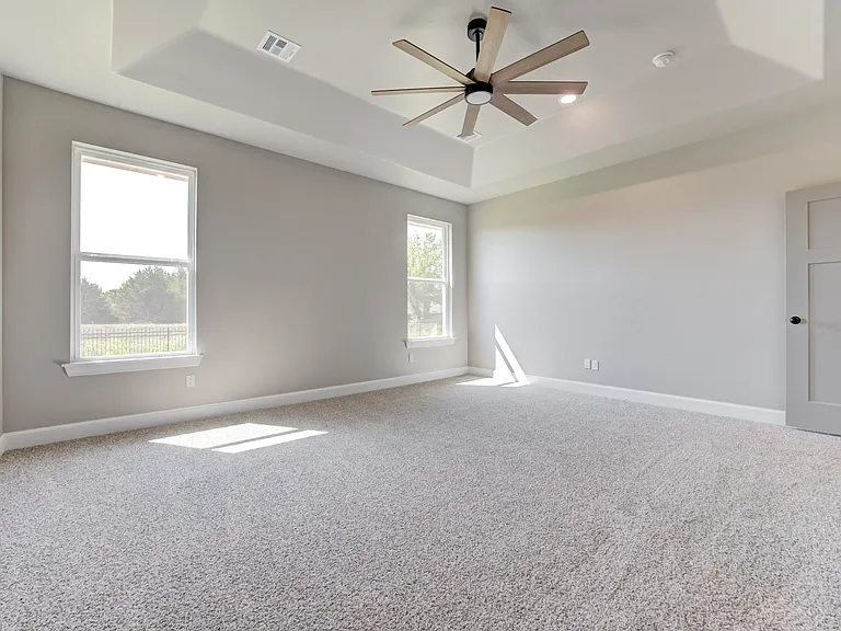 2728 Dunham Dr — Photo 23