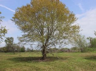852 County Road 303, Palacios, TX 77465