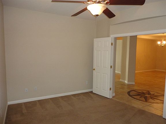 3rd image of 2649 Cattrack Ave