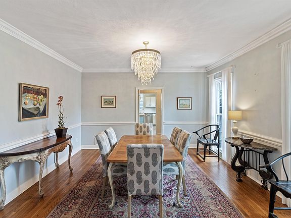 5th image of 4009 Walnut Grove Rd