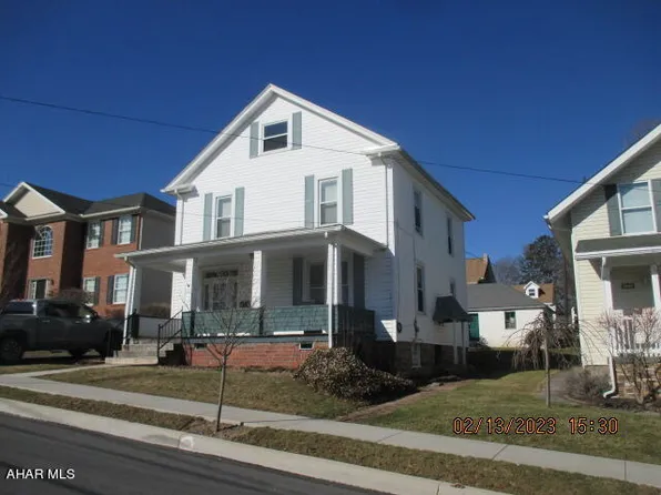 611 W Crawford St, Ebensburg, PA 15931