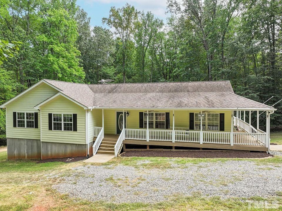 173 Briarfield Rd, Clarksville, VA 23927 | MLS #2530481 | Zillow