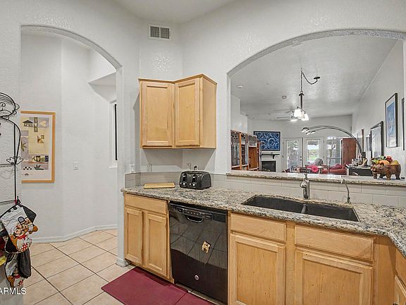 4th image of 4533 N 22ND Street #108
